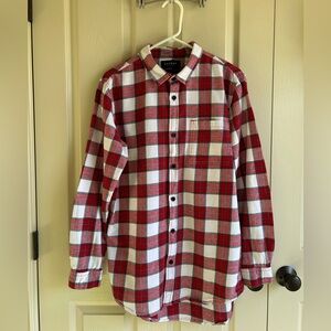 Men’s Pac Sun Flannel size Large longer fit. Used- like new condition.
